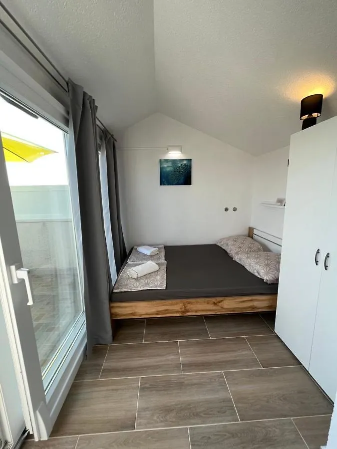 Apartments Jelena Kastela 0*,